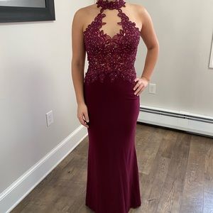 SHOW STOPPER FAVIANA PROM DRESS WORN ONCE